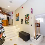 Apartahotel Arco Antico 4*