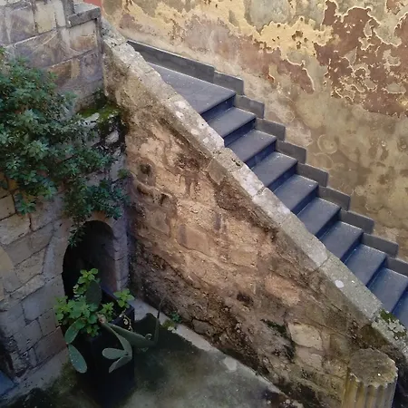 Aparthotel Arco Antico 3*