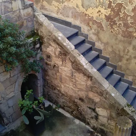 Apartahotel Arco Antico 4*