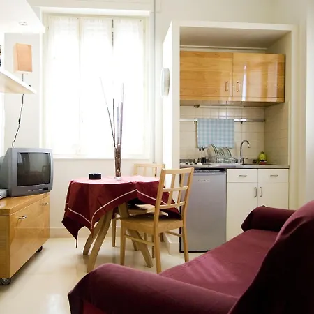 Apart Otel Arco Antico